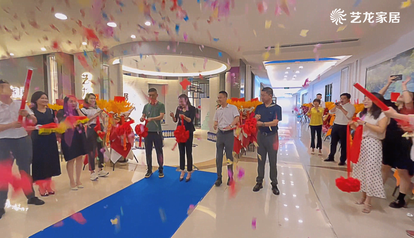 尊龙凯时家居【徐州店】盛大开业 打造轻高定立面一体化效劳